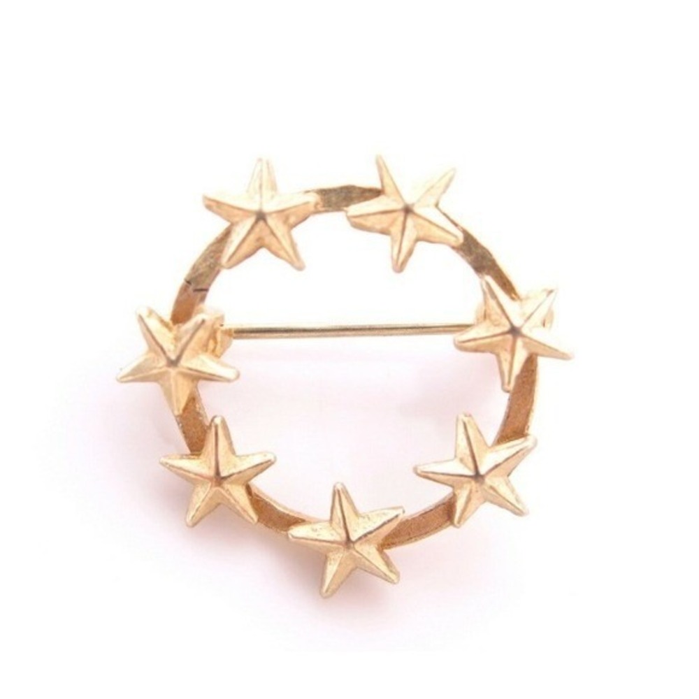 Vintage Small 7 Stars on Circle Gold Plated Wreath‎ Pin Brooch
